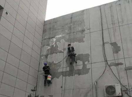 深圳楼顶漏水维修公司分享下深圳外墙防水的注意事项